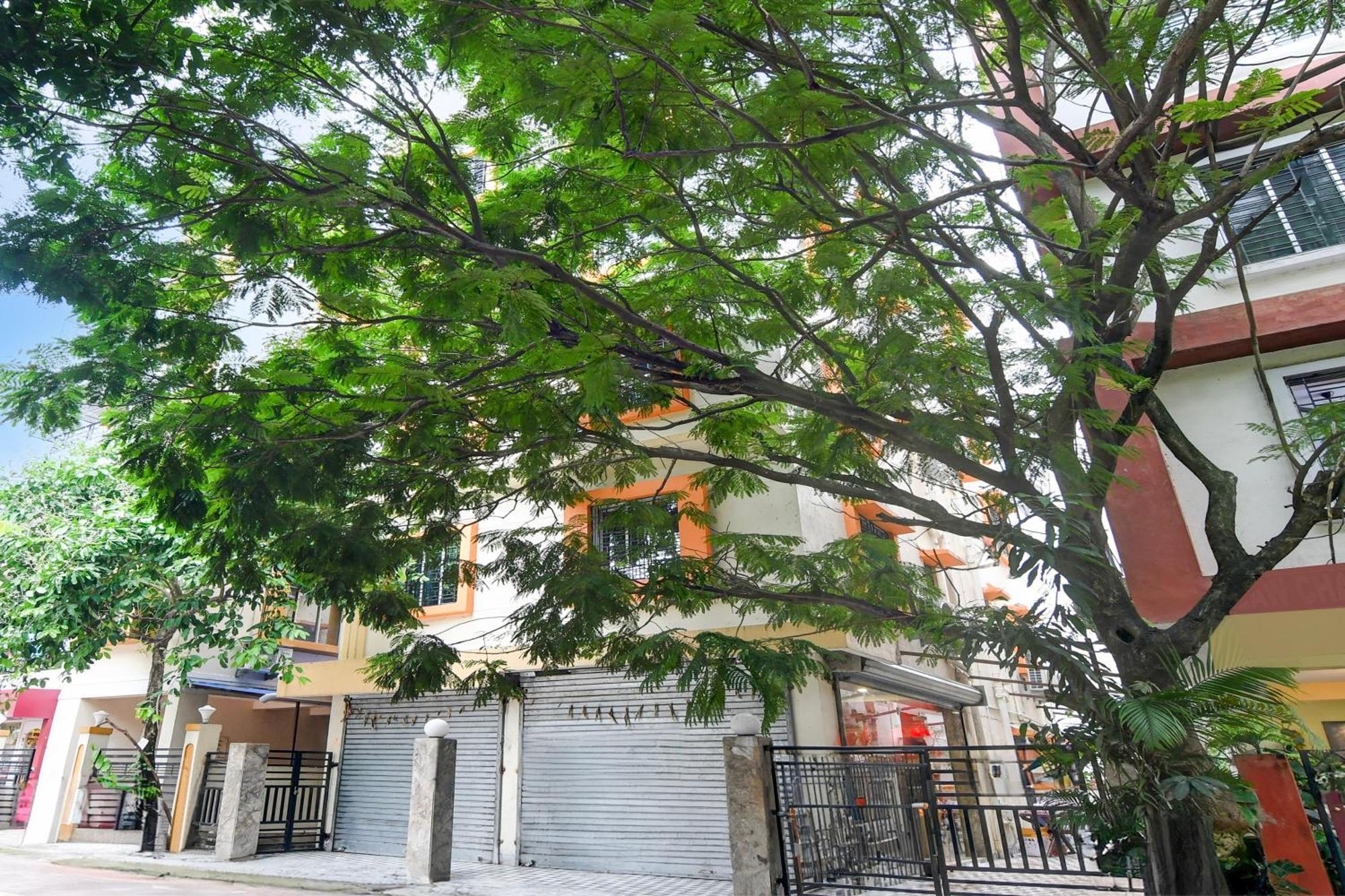 Super Collection O New Town Near Om Sweets Formerly Shiva Inn Calcuta Exterior foto